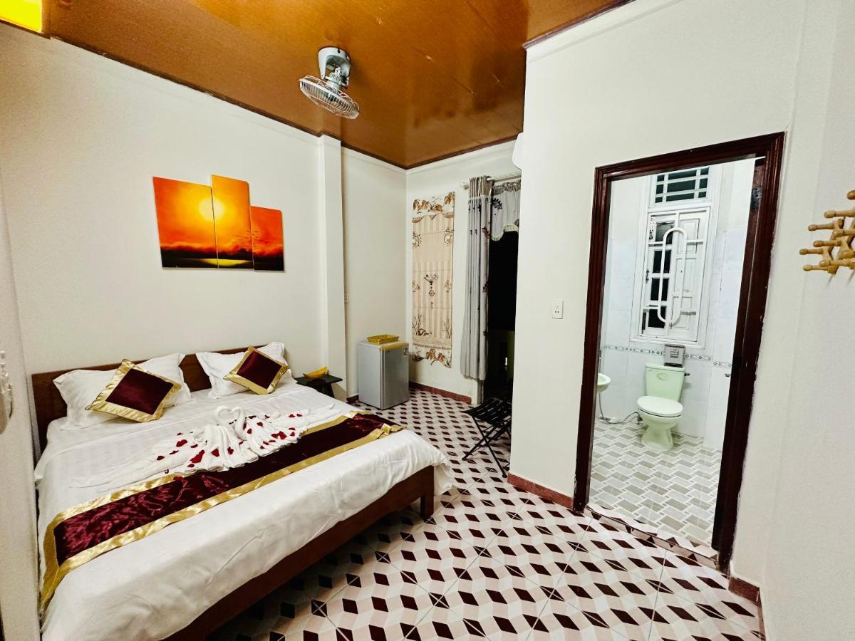 Dk House Homestay ホイアン エクステリア 写真