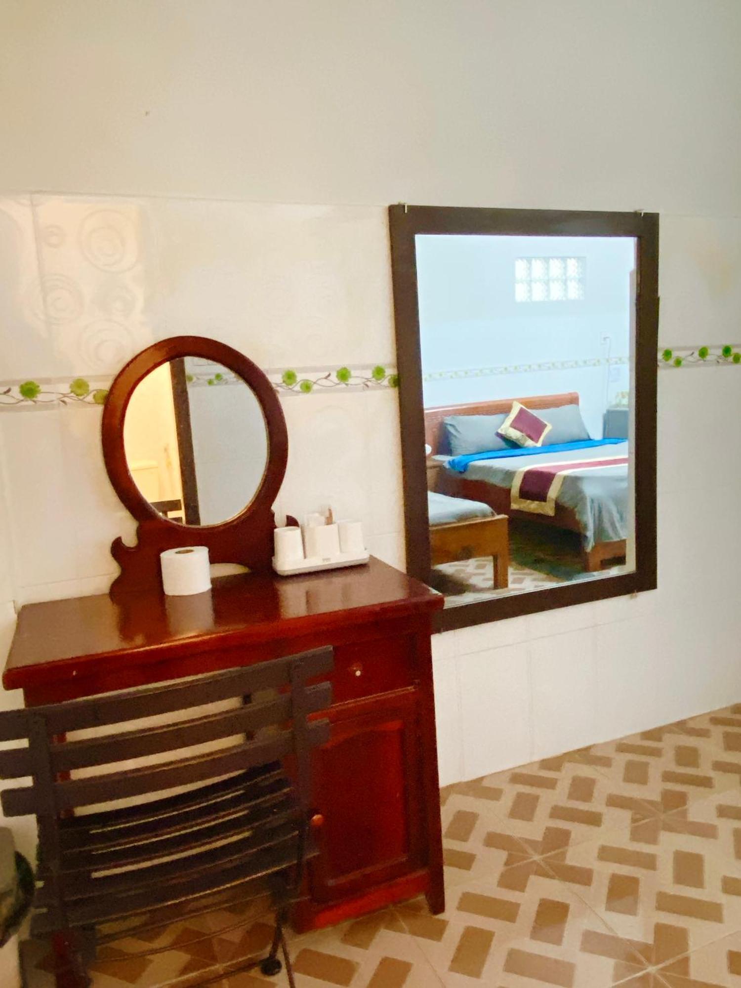 Dk House Homestay ホイアン エクステリア 写真